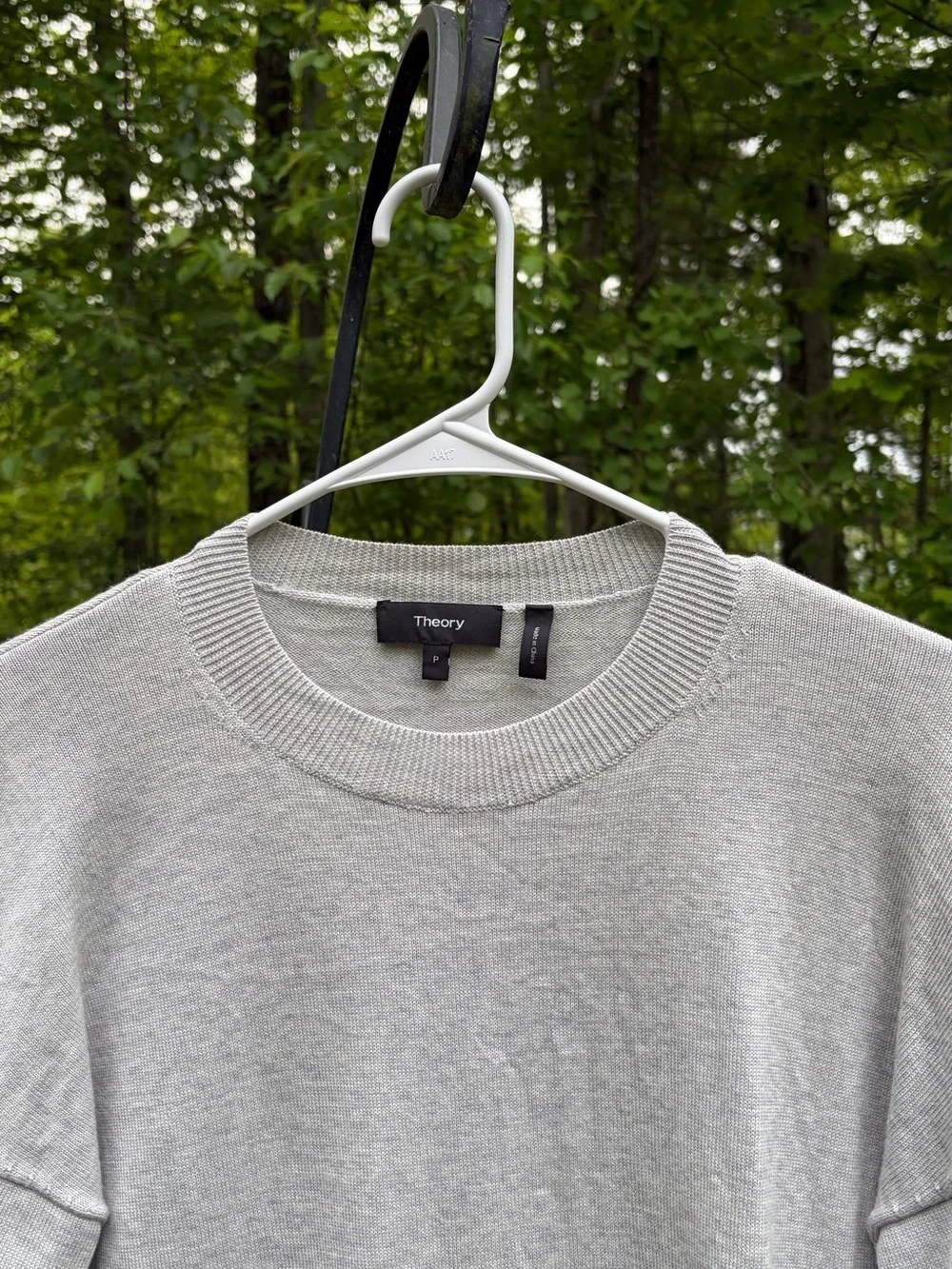 Theory Karenia 100% Merino Wool Sweater Size Small - Picture 3 of 7